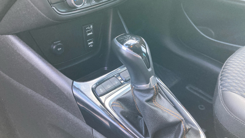 Vauxhall Crossland X 1.2 Tech Line Nav 5dr Petrol Hatchback